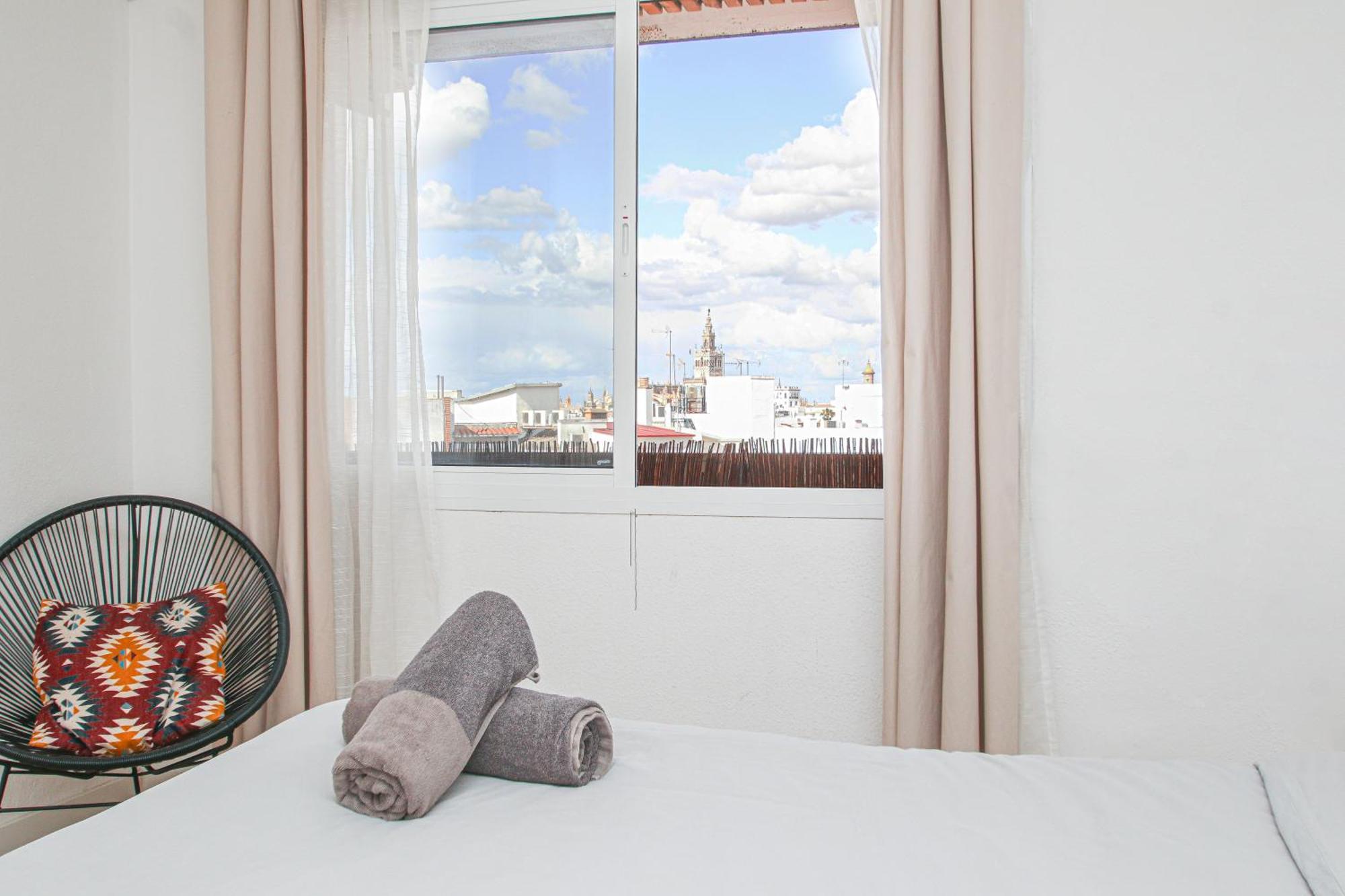 Stunning Apt W Views To Giralda - 15 Minutes Walk Apartment Seville Exterior photo