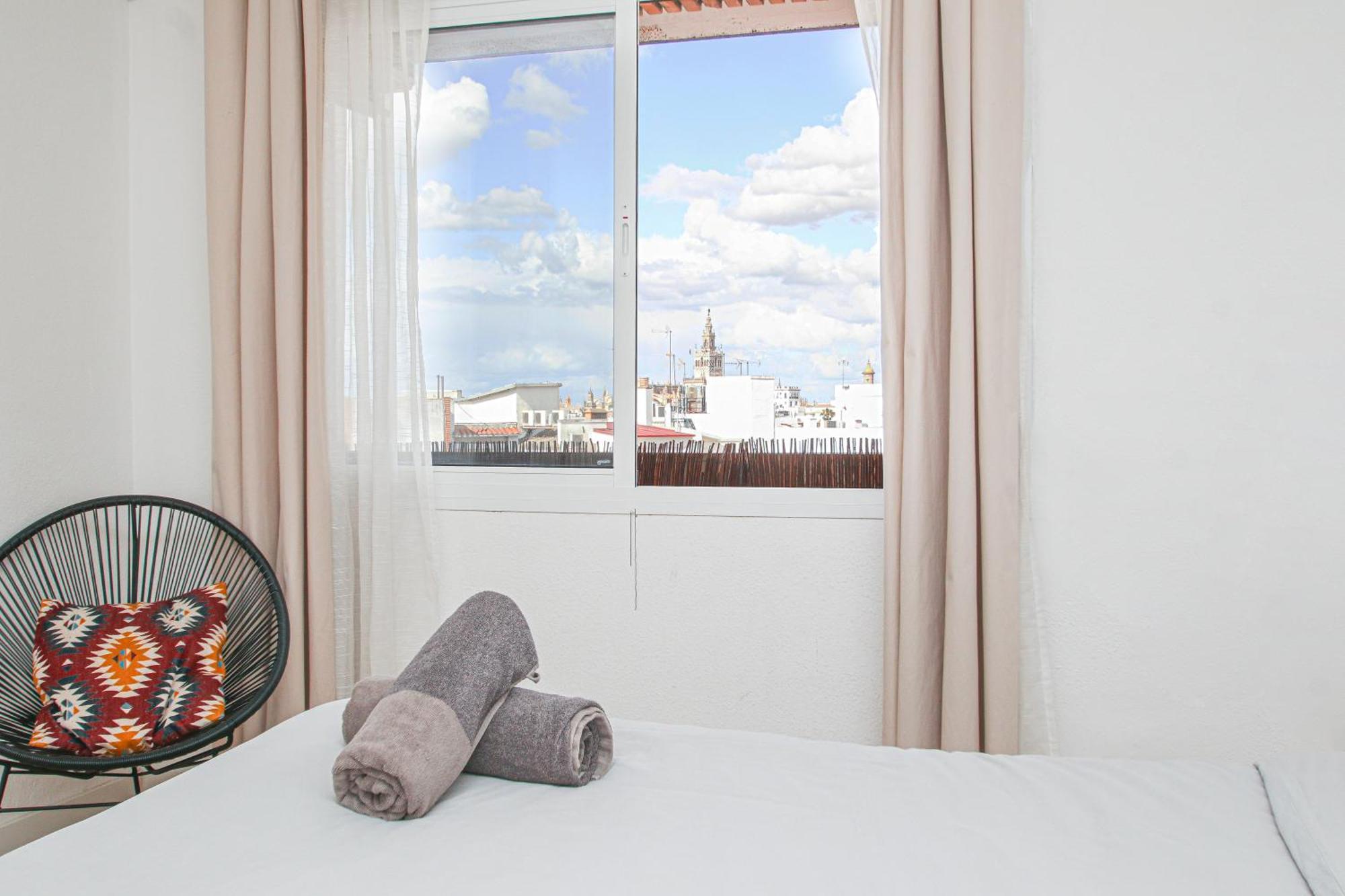 Stunning Apt W Views To Giralda - 15 Minutes Walk Seville Exterior photo